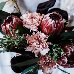 twin peaks 40 - This Twin Peaks wedding inspiration knows everyone and nothing is what it seems This Twin Peaks wedding inspiration knows everyone and nothing is what it seems