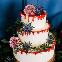twin peaks 56 - This Twin Peaks wedding inspiration knows everyone and nothing is what it seems This Twin Peaks wedding shoot knows everyone and nothing is what it seems