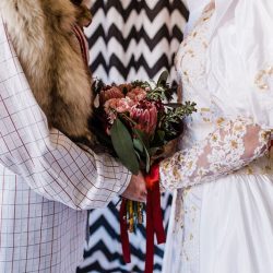 twin peaks 97 - This Twin Peaks wedding inspiration knows everyone and nothing is what it seems This Twin Peaks wedding shoot knows everyone and nothing is what it seems