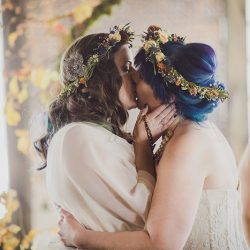 2017 10 14 Beth Kate Wedding 0242 - An Autumn witch lesbian wedding with tarot, tattoos, and beer An Autumn witch lesbian wedding with tarot, tattoos, and beer