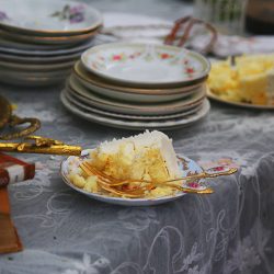 40682042551 dfc94c54f2 k - A handmade Victorian picnic wedding in the mountains (with the most gorgeous rain & mist photos!) A handmade Victorian picnic wedding in the mountains (with the most gorgeous rain & mist photos!)