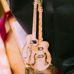 Marshall Lemieux ElizabethBurgiPhotography untitled913 0 low - Glam style meets rock at this heavy metal wedding in California Ultra glam meets rock at this heavy metal wedding in California