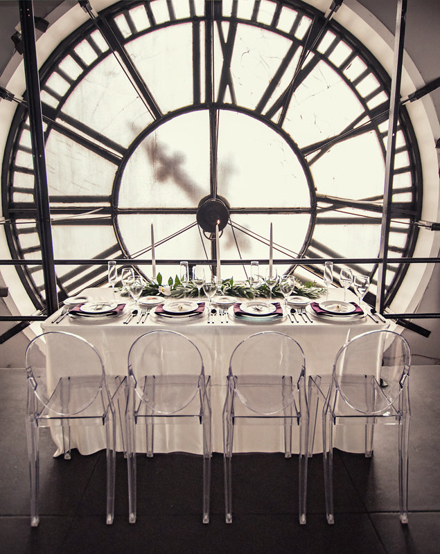 This Denver wedding inspiration channels sleek color, holiday vibes, and 420-friendly favors