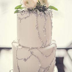 This Colorado wedding inspiration channels sleek color, holiday vibes, and 420-friendly favors