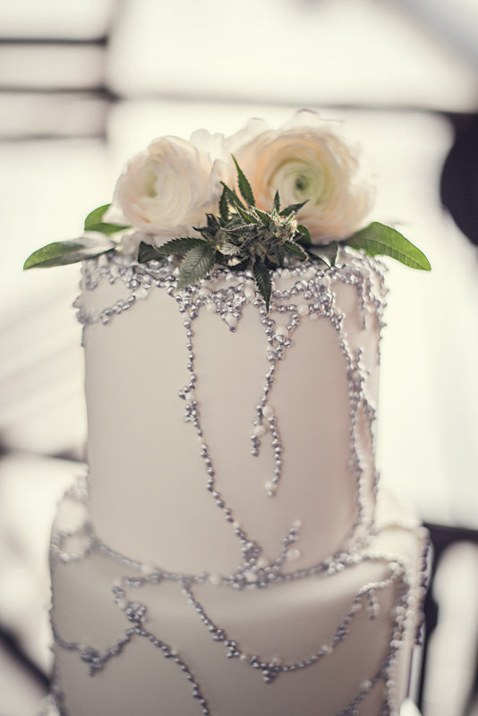 This Denver wedding inspiration channels sleek color, holiday vibes, and 420-friendly favors