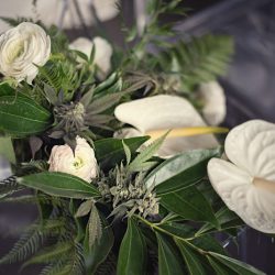 This Colorado wedding inspiration channels sleek color, holiday vibes, and 420-friendly favors