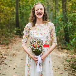 Heatwole Rosenberg RobKristenPhotography DanielZoe0209RT2F8217 low - NYC illustrators create a colorful farm wedding in North Carolina NYC illustrators create a farm wedding in North Carolina