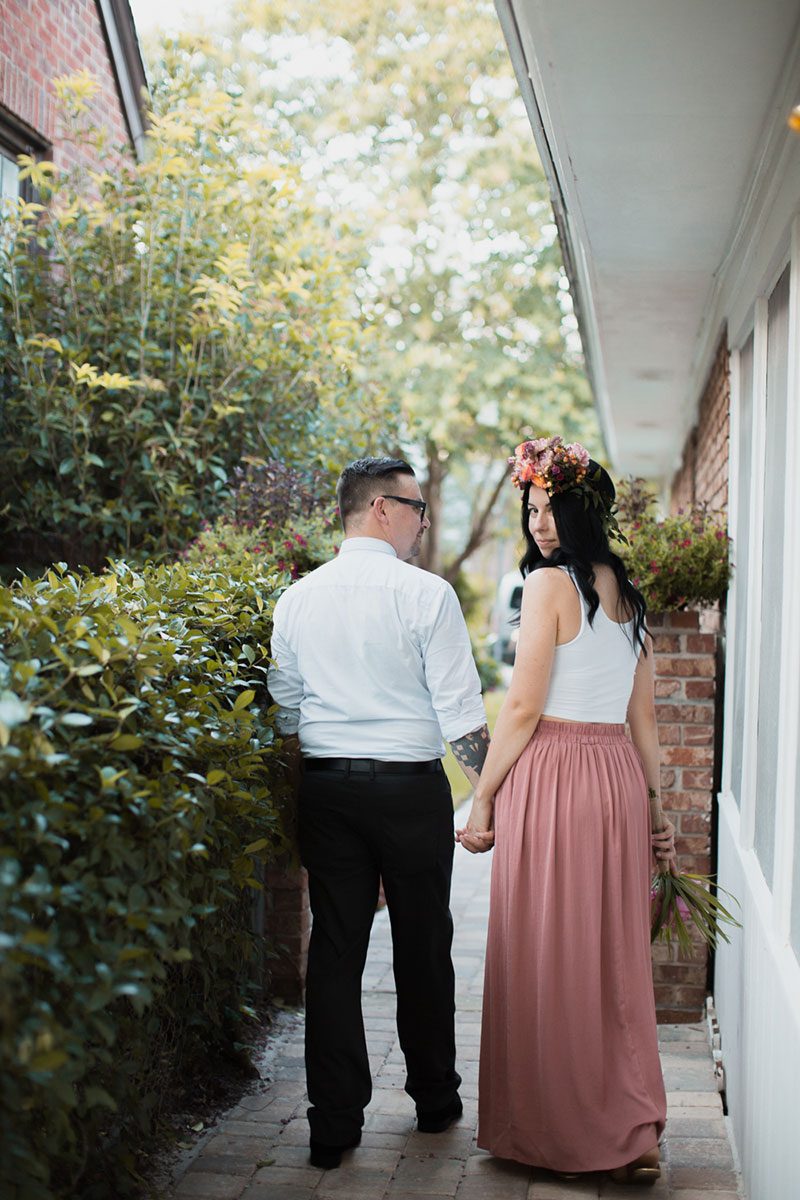Naked cake, bbq, & a fab flower crown at this intimate Savannah wedding