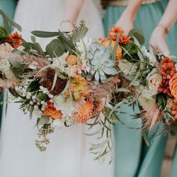 shannon andy retro macrame inspired glam wedding calgary 0092 - This wedding in Calgary channeled the 1970s and all its macrame glory This wedding in Calgary channeled the 1970s and all its macrame glory