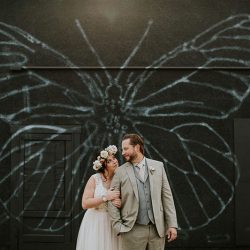 shannon andy retro macrame inspired glam wedding calgary 0113 - This wedding in Calgary channeled the 1970s and all its macrame glory This wedding in Calgary channeled the 1970s and all its macrame glory