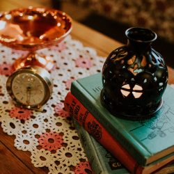 shannon andy retro macrame inspired glam wedding calgary 0198 - This wedding in Calgary channeled the 1970s and all its macrame glory This wedding in Calgary channeled the 1970s and all its macrame glory