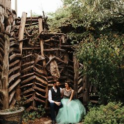 11.4.JadeTaylorp1 132 - This art museum wedding was a celebration of outsider art, craftiness, and veggie comfort food This art museum wedding was a celebration of outsider art, craftiness, and veggie comfort food