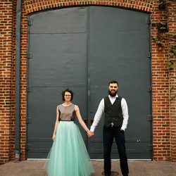 11.4.JadeTaylorp1 902 - This art museum wedding was a celebration of outsider art, craftiness, and veggie comfort food This art museum wedding was a celebration of outsider art, craftiness, and veggie comfort food