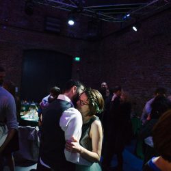 11.4.JadeTaylorp3 1094 - This art museum wedding was a celebration of outsider art, craftiness, and veggie comfort food This art wedding was a celebration of outsider art, craftiness, and veggie comfort food