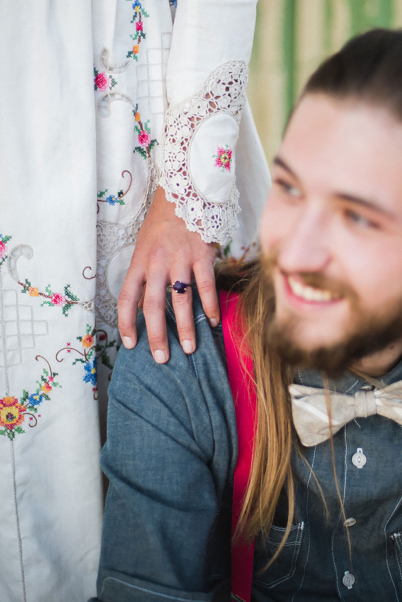 This flowery and stylish boho wedding inspiration will make you long for embroidery and pops of pink