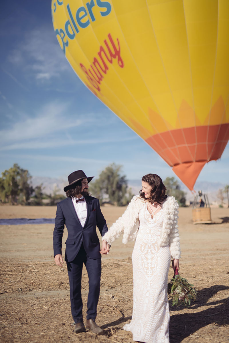 An ultra chic high-flying hot air balloon wedding over Palm Springs