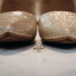 Fangman Burcham WeChoosetheMoonPhotography IMG6739a low - A stunningly moody Kentucky art gallery wedding with glowing details A stunningly moody Kentucky art gallery wedding with glowing details