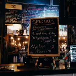 Fangman Burcham WeChoosetheMoonPhotography IMG7851a low - A stunningly moody Kentucky art gallery wedding with glowing details A stunningly moody Kentucky art gallery wedding with glowing details