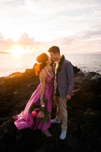 Lin Lin AngelaNelsonPhotography VibrantKukahikoEstateWedding0041 big - Pink skies and a pink dress at this glowing beach wedding in Maui Pink skies and a pink dress at this glowing Maui beach wedding