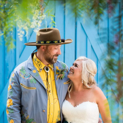 sdfff - Tip a hat to this peacock, cowboys, and cacti wedding in San Diego sdfff