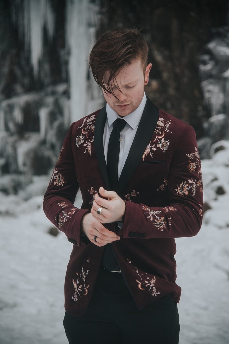 Velvet, faux fur, and waterfalls at this Franklin Falls wintry elopement inspiration
