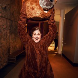 alex glenn 1152 - Constellations, a dragon cake, and BEARS at this Chicago planetarium wedding Constellations, a dragon cake, and BEARS at this planetarium wedding in Chicago