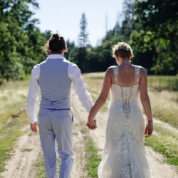 06212017 SarahMichael JuliaLuckettPhotography 275 - A rural California rock 'n' roll family wedding under the stars A rural California rock 'n' roll family wedding under the stars