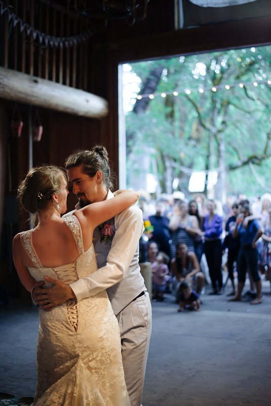 A rural California rock 'n' roll family wedding under the stars