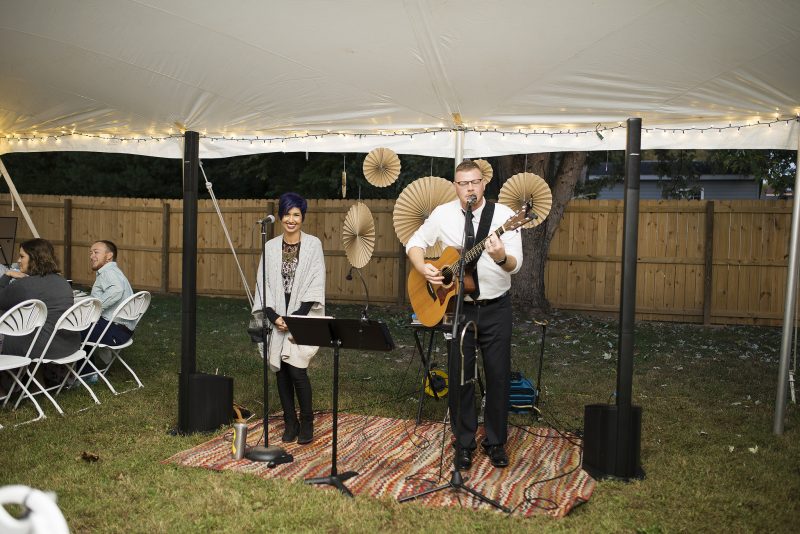 A casually elegant BBQ wedding in their own backyard