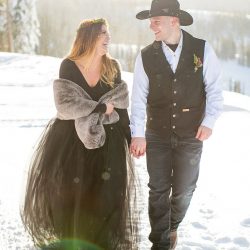 Don't miss the black gown and ski lift ride at this chilly wintry elopement