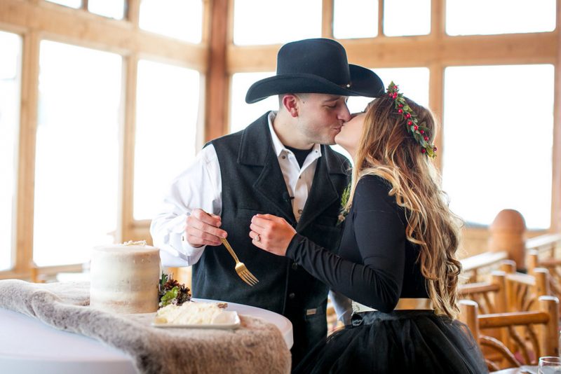 Don't miss the black gown and ski lift ride at this chilly wintry elopement 
