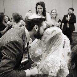 Fine Braun StudioAImages meravadam061 big - Board games, dance-offs, and inflatable unicorns: a traditional Jewish wedding with a twist Board games, dance-offs, and inflatable unicorns: a traditional Jewish wedding with a twist