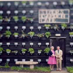 Kelly Rich 154 - An intimate botanical wedding in Pennsylvania with splashes of DIYed color An intimate botanical wedding in Pennsylvania with splashes of DIYed color