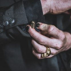 GothicWedding 030 - Goth gone LUXE with sparkle, faux fur, and rich reds at this goth wedding inspiration Goth gone LUXE with sparkle, faux fur, and rich reds at this goth wedding inspiration