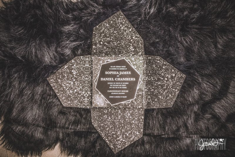 Goth gone LUXE with sparkle, faux fur, and rich reds at this goth wedding inspiration
