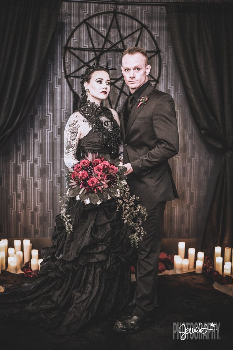 Goth gone LUXE with sparkle, faux fur, and rich reds at this goth wedding inspiration