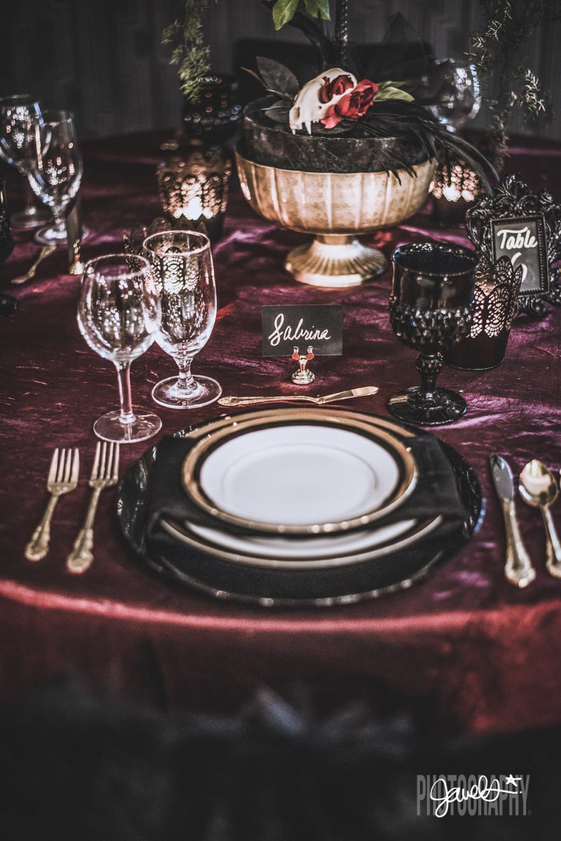 Goth gone LUXE with sparkle, faux fur, and rich reds at this goth wedding inspiration