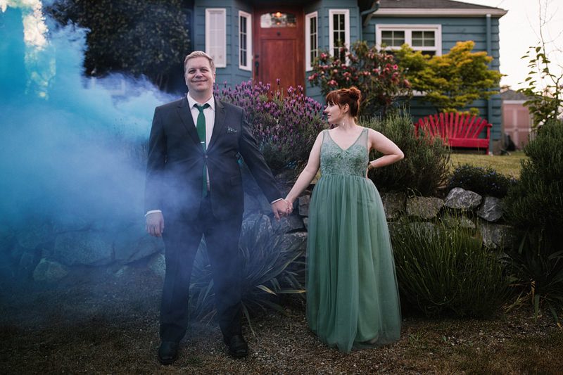 Jonas Seaman OffBeatBride 1117