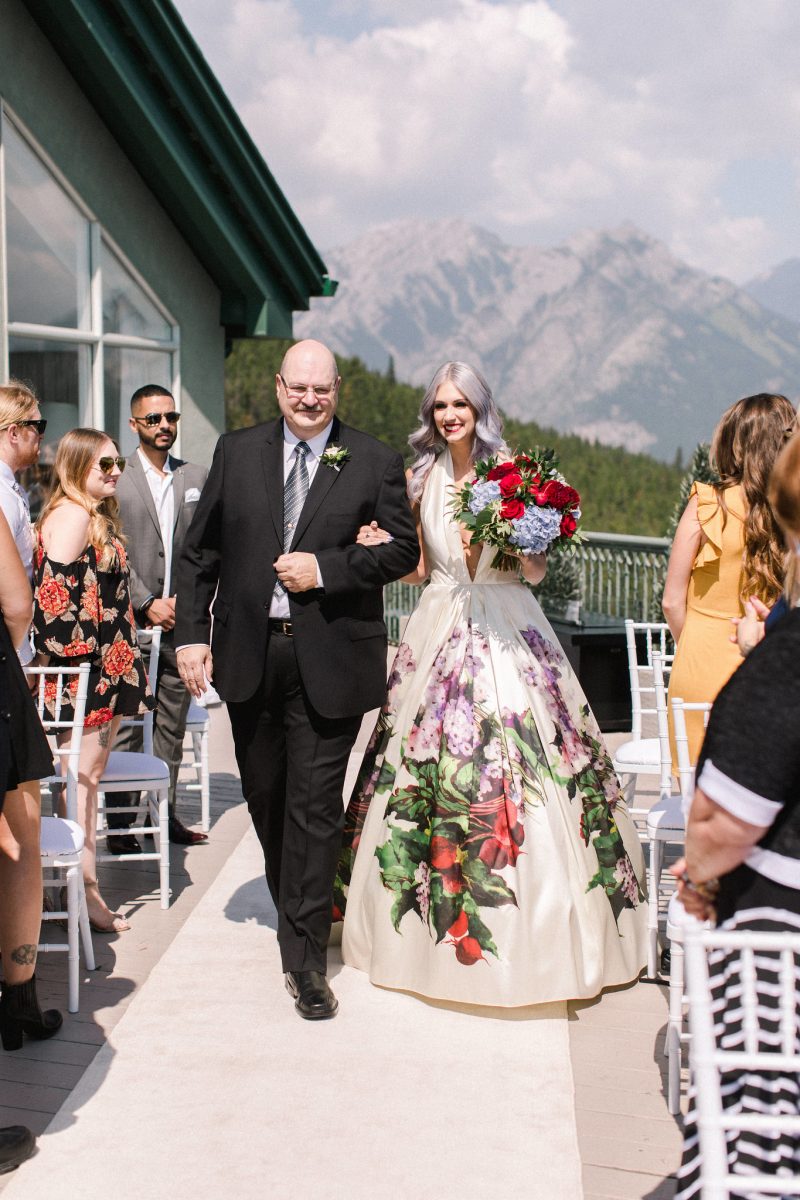 Get ready to lose you shit after seeing this Rocky Mountain radish realness wedding