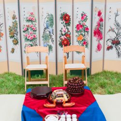 Disney O ASHTONKELLEYPHOTOGRAPHY MARRIED64 big - Happily ever campers: this summer camp wedding had a trail mix bar, camp mug favors, and Korean traditions Happily ever campers: this summer camp wedding had a trail mix bar, camp mug favors, and Korean traditions