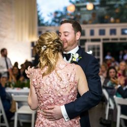 JIM 5499 - Mardi Gras meets Chicago at this stunning donuts and dogs wedding Mardi Gras meets Chicago at this stunning donuts and dogs wedding