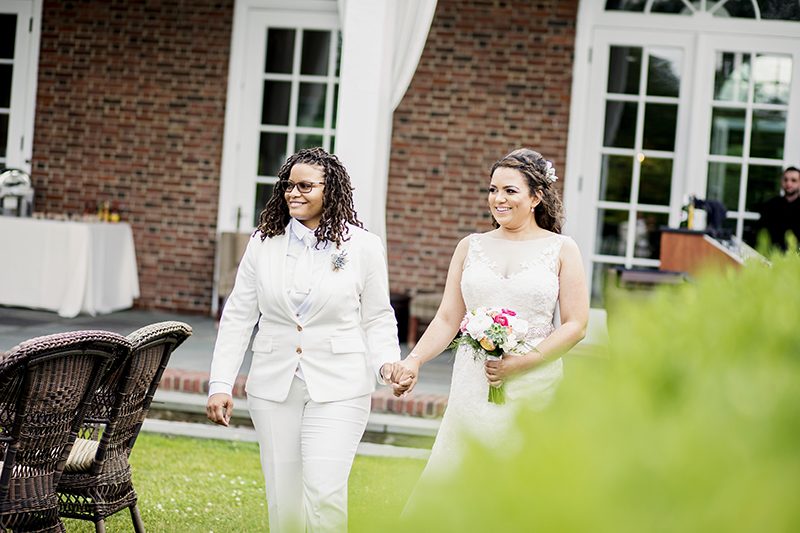 Bookworms and gamer girls marry in style in New York