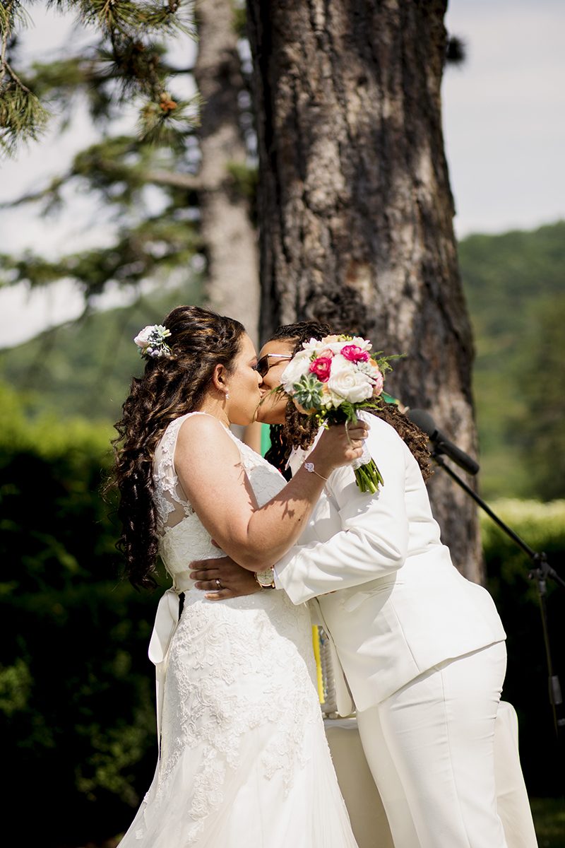 Bookworms and gamer girls marry in style in New York