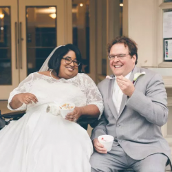 Untitled 1 - Old Hollywood glittery glam reigns at this retro theater wedding Untitled 1