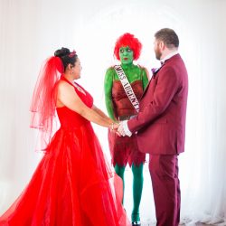 45161017924 90ffef65d2 k - A most "strange and unusual" Beetlejuice wedding (officiated by Miss Argentina!) A most "strange and unusual" Beetlejuice wedding (with the movie wedding outfits!)