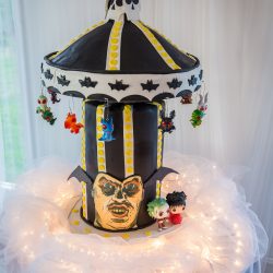 45835529362 939d01e6bb k - A most "strange and unusual" Beetlejuice wedding (officiated by Miss Argentina!) A most "strange and unusual" Beetlejuice wedding (officiated by Miss Argentina!)