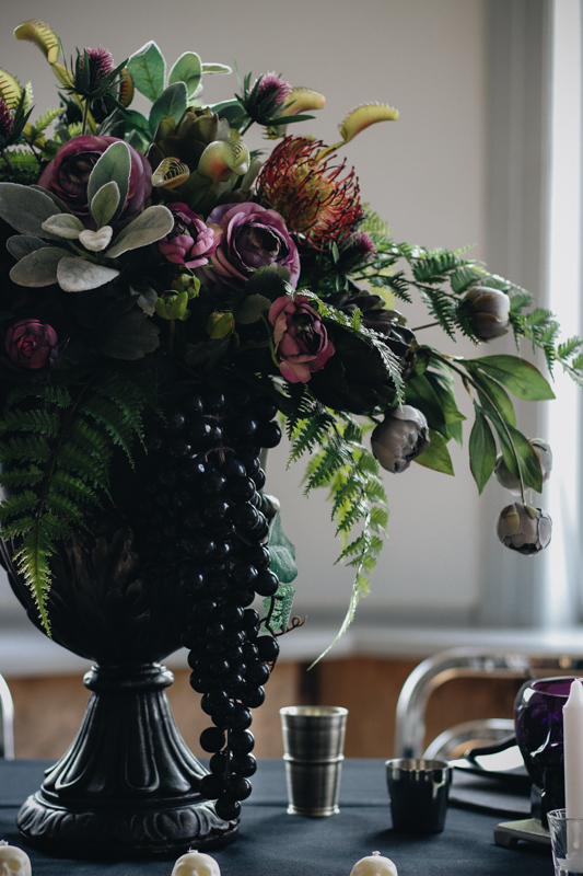 Venus flytraps and forever love at this haunting inspiration wedding 