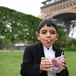 KrystalKenney 173 - Hearts are full after seeing the family candy jar ceremony at this Paris vow renewal Hearts are full after seeing the family candy jar ceremony at this French vow renewal