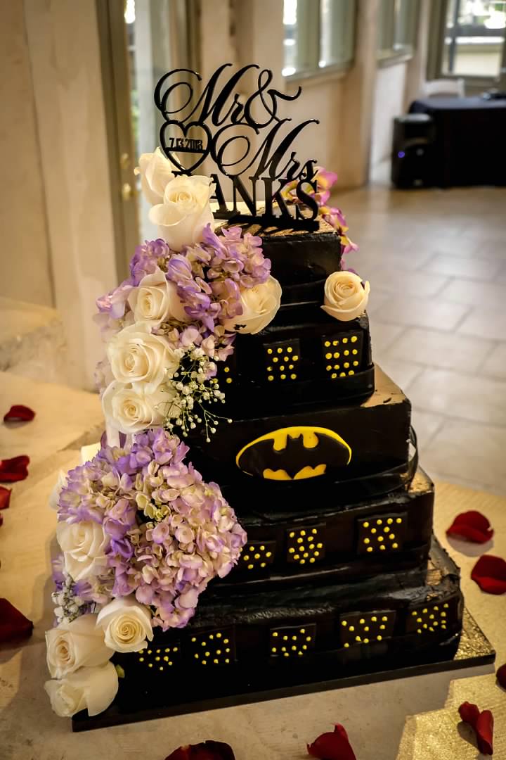 Batman and Belle Wedding Cake Topper Figurine – playcraftstore