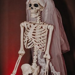 tiffany.halloween.goth .wedding.atlanta.photography 0926 - This Atlanta goth chic wedding had a headpiece to die for This Atlanta gothic wedding had a headpiece to die for